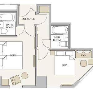 Benachbartes Familien-Zimmer mit zwei Einzelbetten